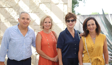  Jorge Villarreal, Ivette, Yusa y Daniela Coulón Mendizábal.