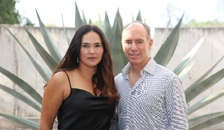  Ana Paula Valdés y Pablo Díaz del Castillo.