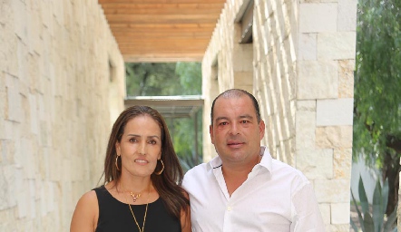  Rocío López y Oscar González.