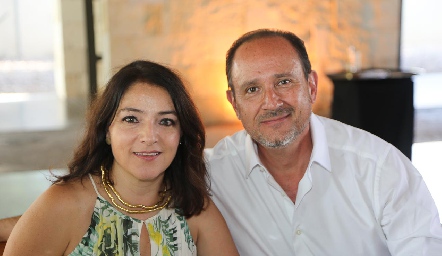  Adriana Calderón y Manuel Toledo.