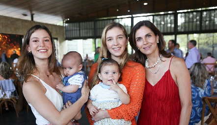  Regina Mendizábal, Juanjo Sotomayor, Carola Alcalde, Paulina Martínez y Rocío Nieto.