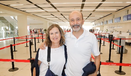  Marlú Mendizábal y Ricardo Estrada.