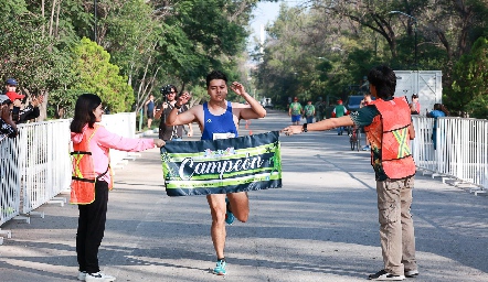  Ganador de carrera de 5km.