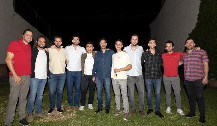 Ricardo Andrés con sus amigos.