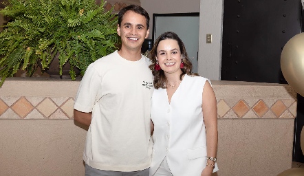  Ricardo Andrés y Regina Carrillo.