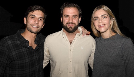  Rafael Alonso, Gerardo Egleton y Claudia Mahbub .