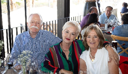 Joaquín Madero, Alicia Garza y María Eugenia Meade.