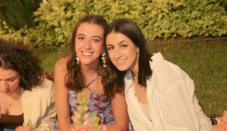  Moni Michel y Ximena Nieto.