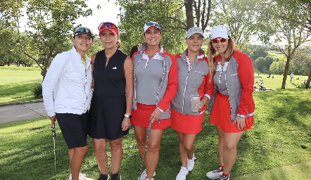  Lilian Muñoz, Gabriela Godínez, Blanca González, Silvia Garza y Gigi Cantalapiedra.