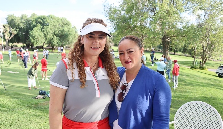  Laura Hallal y Ana Acebo.