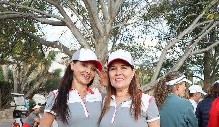  Graciela Valdez y Cristi Cano.