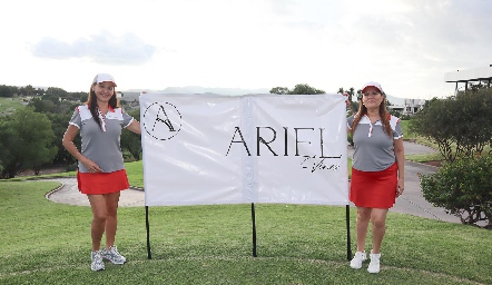  Graciela Valdez y Cristi Cano.