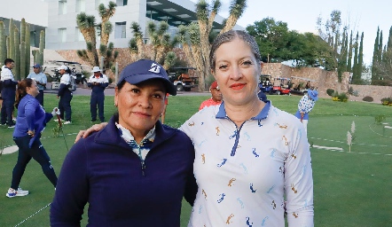  Maricela Rangel y Heidi Sailer.