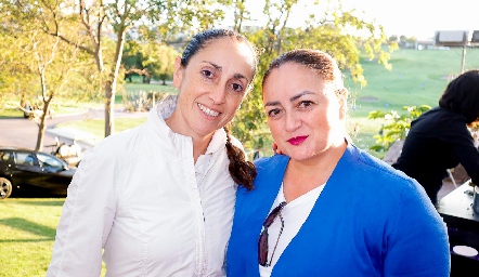  María y Ana Acebo.