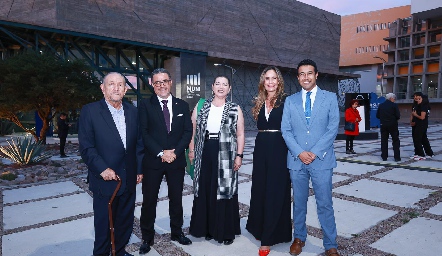  Marco Antonio Aranda, Gerardo Rivera, Marta López Almaguer, Cynthia Valle y Alejando Zepeda.