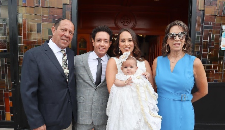  Ernesto Silva, Eduardo Romo, Paloma Romo, Carolina Silva y Carola Guerra.