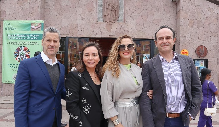  Rogelio Mercado, Ana Rosa Guerra, Laura Hallal y Beto Fontes.