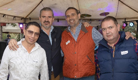  Germán, Mario, Fernando y Ricardo.