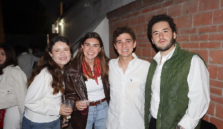  Claudia Garza, Andrea Almaguer, Felipe Caví y Jorge Cohen.