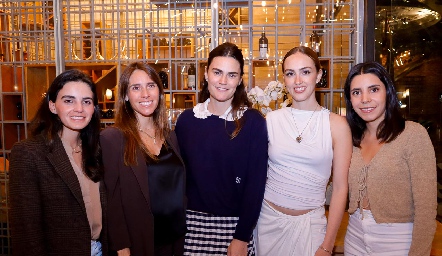  Adriana Olmos, Daniela Villarreal, Lucrecia García, Vero Sojo e Ilse Lázaro.