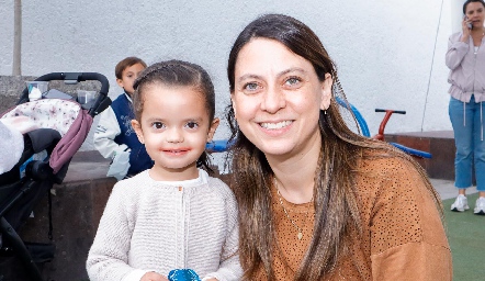  Emilia Toranzo y Julene Arzola.