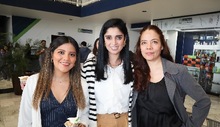  Fabiola Luna, Ana Laura Acosta y Mailet del Villar.