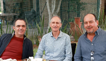  Héctor Mahbub, Víctor Medlich  y Carlos Sánchez.