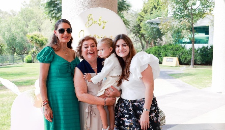  Mariana Llaguno, Rosario Llaguno, Cayetana Amozurrutia  y Ana María Meade.