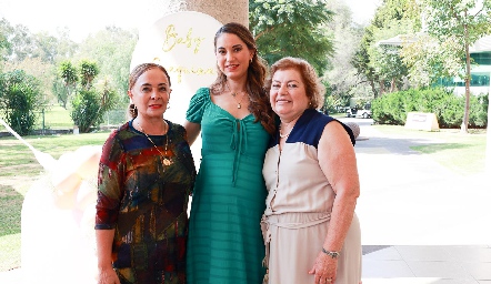  Verónica Rodríguez, Mariana Llaguno y Rosario Llaguno.