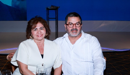  Beki Almendárez y Alfredo Narváez.