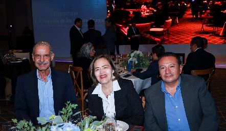  Jaime Chalita, Martha Orta Rodríguez y Luis Gerardo Pérez.