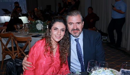  Alejandra Dip y Mario Güemes.