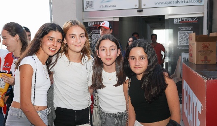  Carlota, Xime, María y Maite.