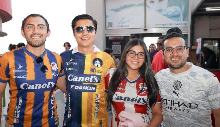  Gerardo Coronado, Diego Negrete, Paula Navarrete y Daniel Cabrera.