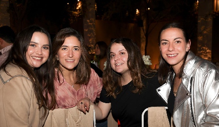  Isabela Acebo, Ana Paula González, Naela Sáenz y Andrea Villasana.