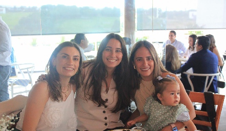  Sofía Rodríguez, Sofía Leiva, Ale Ascanio y Emilia Villasana.