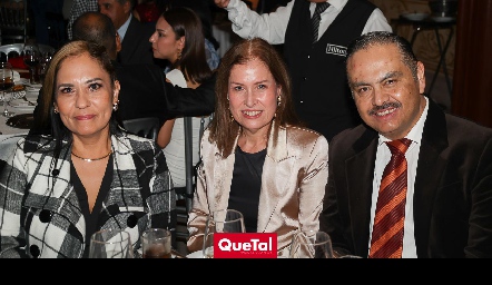  Alma de la Cruz, Elisa Goldaracena y Carlos Reyes.