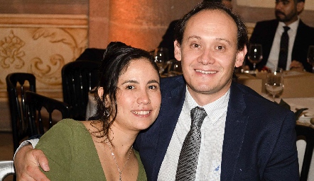  Vianey Ramírez y Arturo Ortiz.