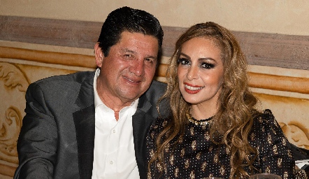  Héctor López y Mayra Alfaro.