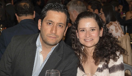  Vianey Nava y Rogelio Muñoz.