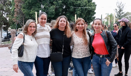  Elens, Nora de los Santos, Gaby Limón, Elena Saucedo y Loary Cabrera.