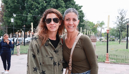  Fernanda Zárate y Maribel Bernal.