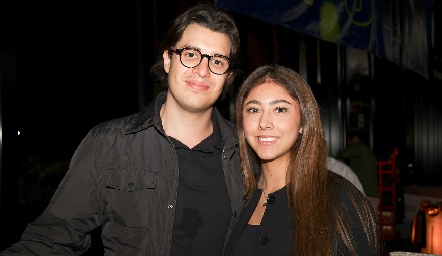  Eduardo Hernández y Melissa Contreras.