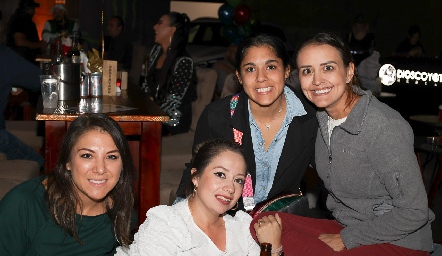  Clarisa González, Esme Smith, Cecilia Jasso y Adriana Herrera.