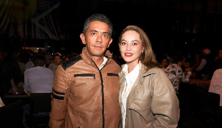  Lalo Marcos y Karen Andrade.