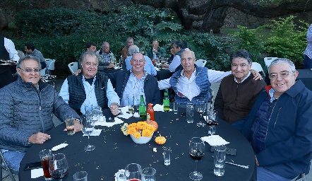  Oscar Orozco, Ernesto Orozco, Alejandro Mendizábal, Chepe Díaz Infante, Jesús Torres y Jesús Torres.