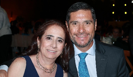  Lourdes Obregón y Pablo Ortiz.