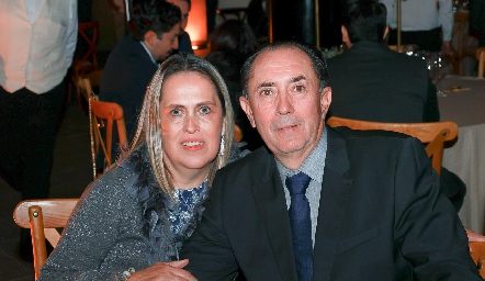  Martha Huerta y Miguel Alcalde.