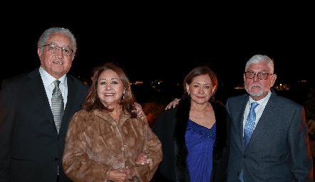  Lulú y Salvador Méndez, Coco Méndez y Manuel Ponce.