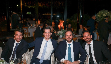  Alejandro, Leo, Alfonso y Javier.